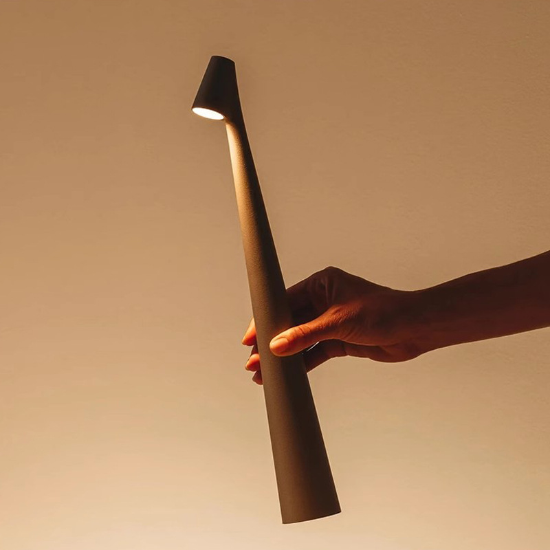Lámpara de mesa Lumina