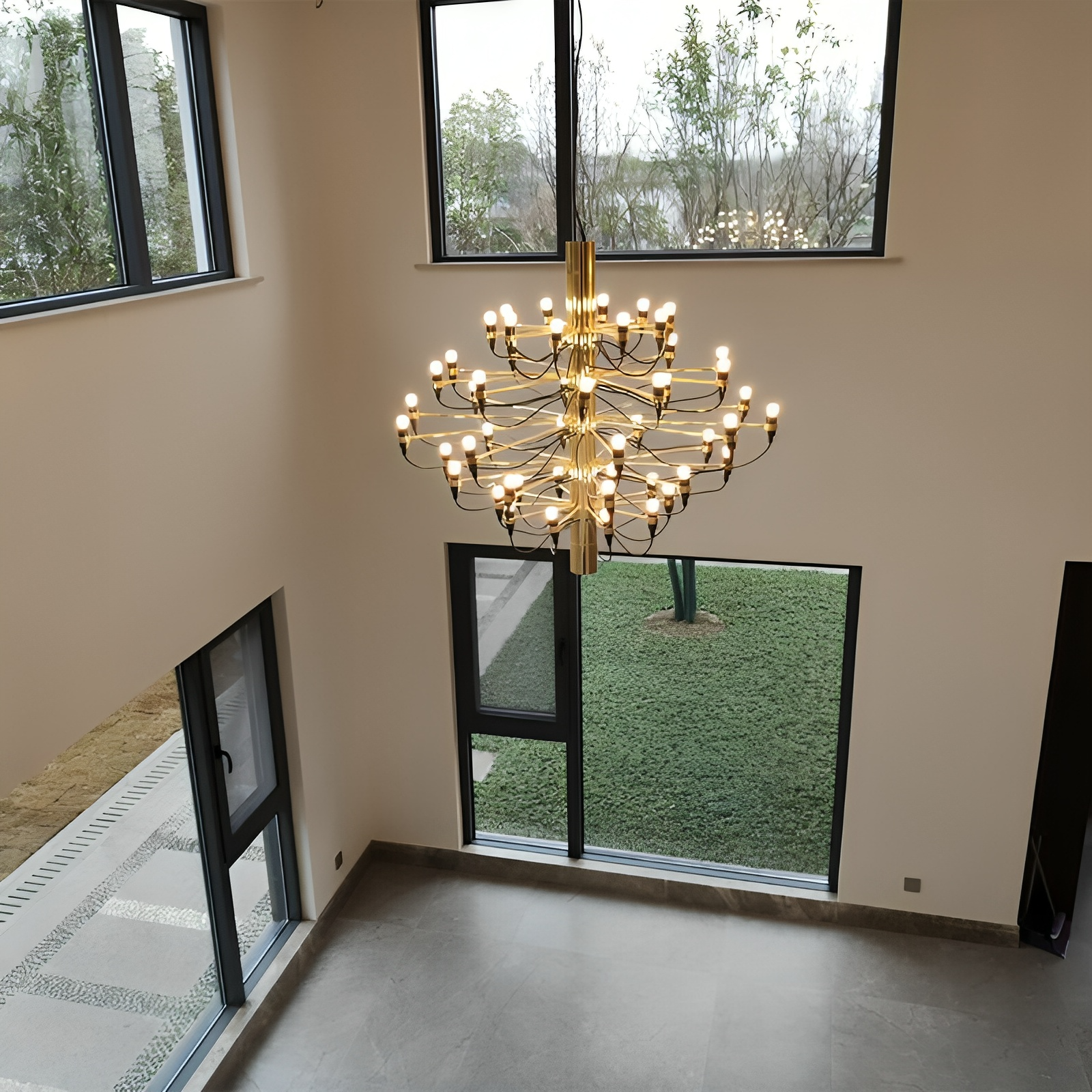 Lámpara medieval italiana de diseño