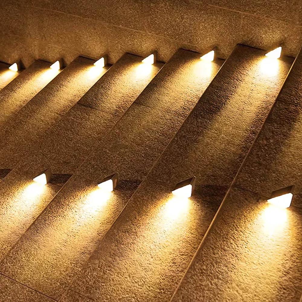 Luces solares para escaleras exteriores