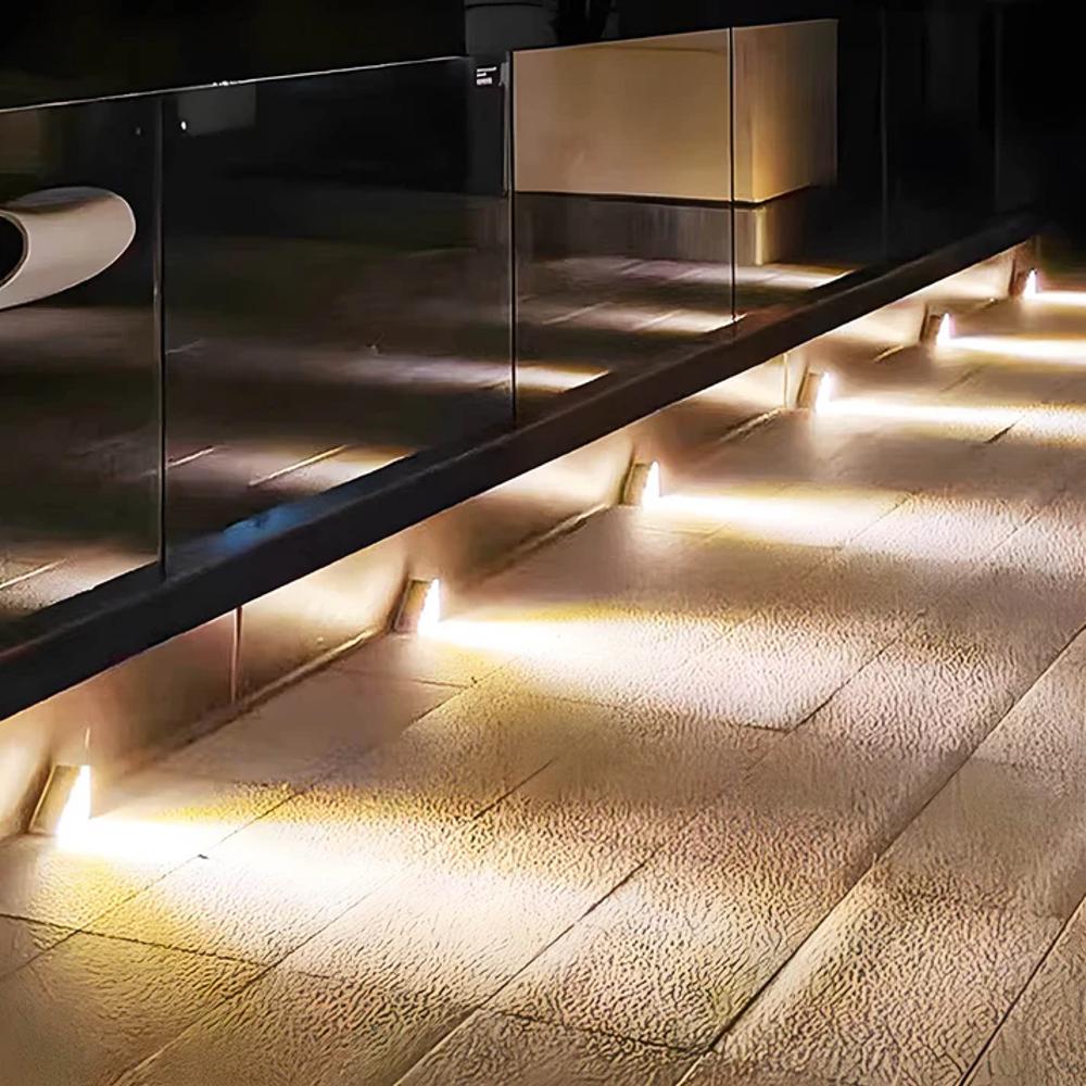 Luces solares para escaleras exteriores