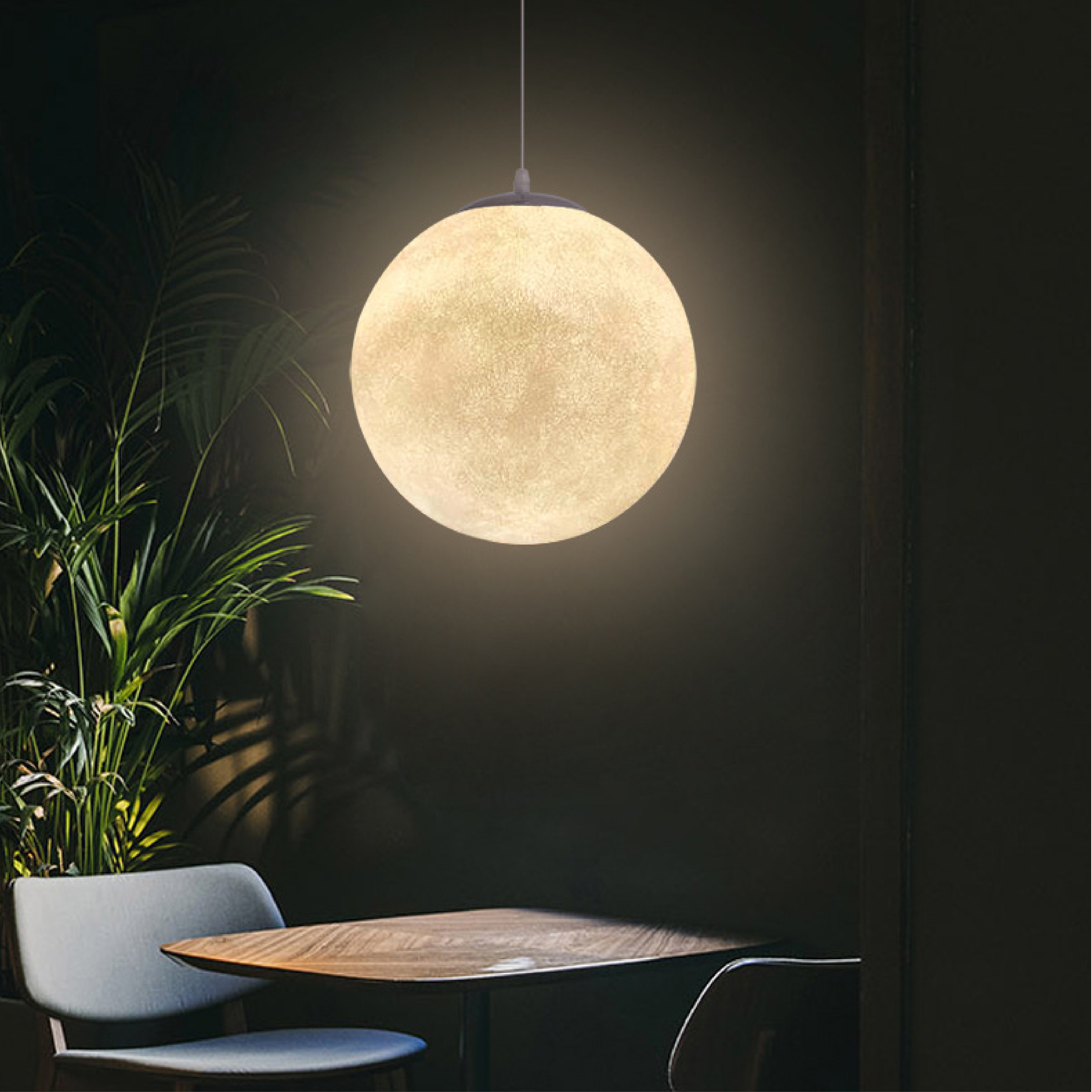 Lámpara colgante con forma de luna